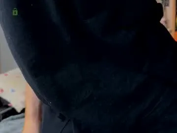 SashaVaughn – webcam model profile photo Image 15