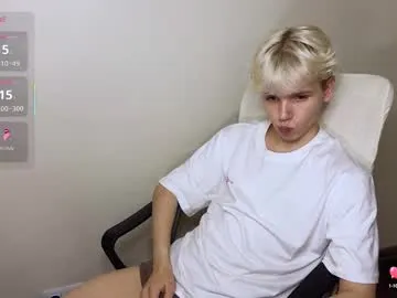 SelennaMoon – webcam model profile photo Image 8