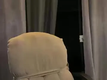 LizzieGreyX – webcam model profile photo Image 16