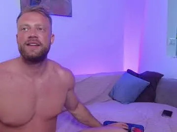 Libely – webcam model profile photo Image 5