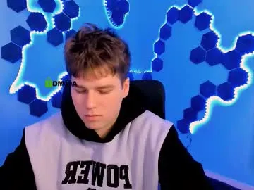 swoopyboy – webcam model profile photo Image 7