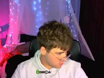 swoopyboy – webcam model profile photo Image 8