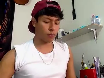 LoraDevine – webcam model profile photo Image 13