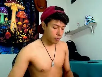 LoraDevine – webcam model profile photo Image 3