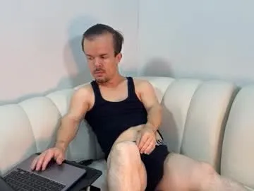 enjohnny – webcam model profile photo Image 9