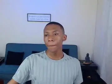 BlondeHott – webcam model profile photo Image 3