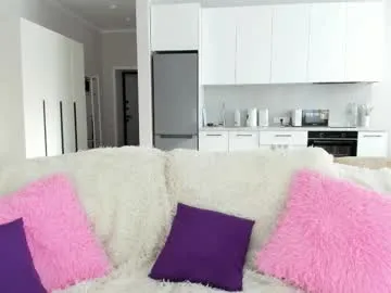 Yamajca – webcam model profile photo Image 3