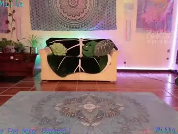 KaylinJan – webcam model profile photo Image 8