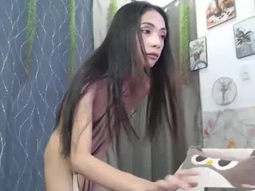 British_EmJess – webcam model profile photo Image 15