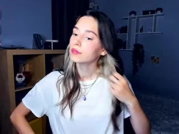 SelennaMoon – webcam model profile photo Image 6