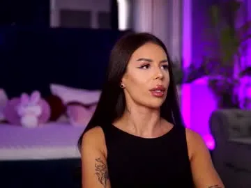 SelennaMoon – webcam model profile photo Image 16