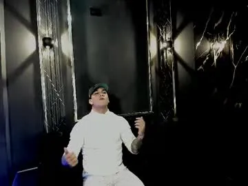 SusyBlair – webcam model profile photo Image 8