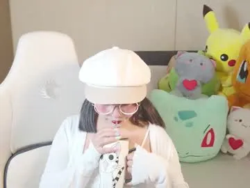 WhoreRobot – webcam model profile photo Image 19