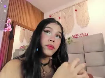 Monkey104 – webcam model profile photo Image 13