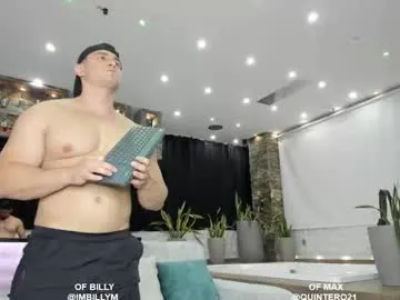 TyleneBuck – webcam model profile photo Image 9