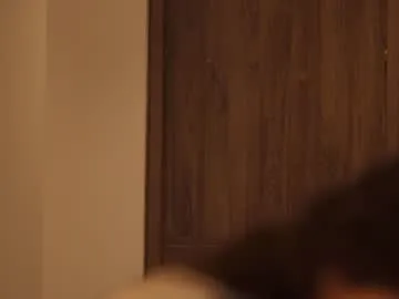 BlondeHott – webcam model profile photo Image 9