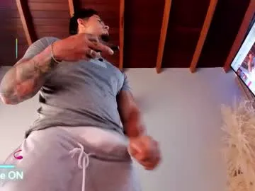 TyleneBuck – webcam model profile photo Image 13