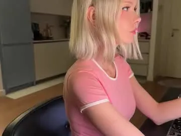 VioletchelseaBabesatation – webcam model profile photo Image 18