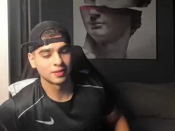 TyleneBuck – webcam model profile photo Image 14