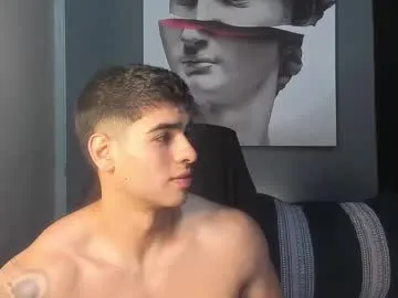 TyleneBuck – webcam model profile photo Image 18