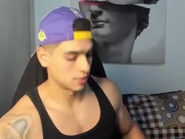 TyleneBuck – webcam model profile photo Image 3