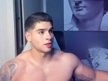 TyleneBuck – webcam model profile photo Image 9