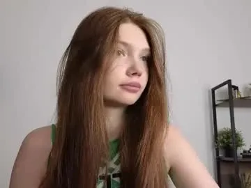 blondeangel_4u2 – webcam model profile photo Image 4