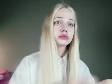 SusyBlair – webcam model profile photo Image 18