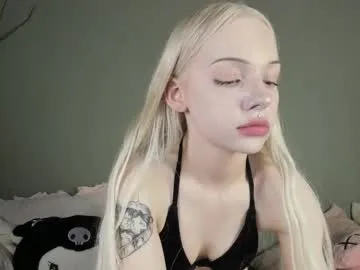 SusyBlair – webcam model profile photo Image 5