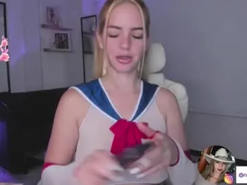 BlondeScarlettx – webcam model profile photo Image 2