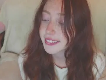 LoraDevine – webcam model profile photo Image 4