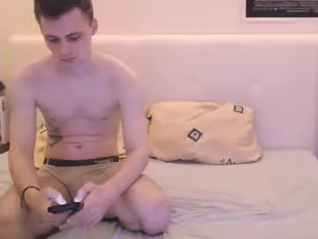 BlondeScarlettx – webcam model profile photo Image 17