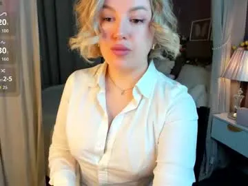 Girlaa – webcam model profile photo Image 17