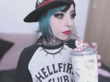 TraceyKalani – webcam model profile photo Image 9