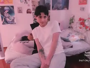 GreenEyesBlondeyUK – webcam model profile photo Image 17