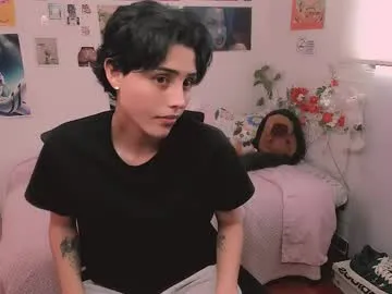 GreenEyesBlondeyUK – webcam model profile photo Image 4