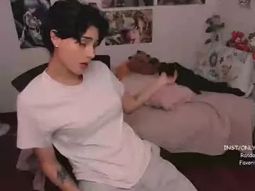 GreenEyesBlondeyUK – webcam model profile photo Image 6