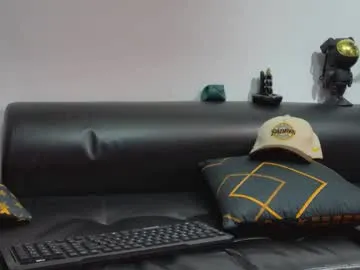 BlondeScarlettx – webcam model profile photo Image 12