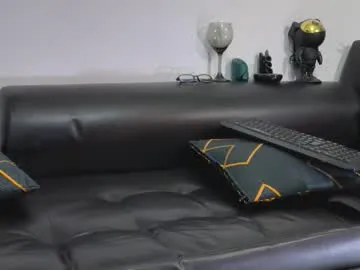 BlondeScarlettx – webcam model profile photo Image 7