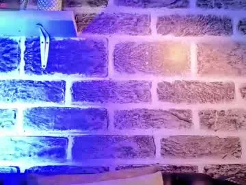 KateDivineUK – webcam model profile photo Image 19