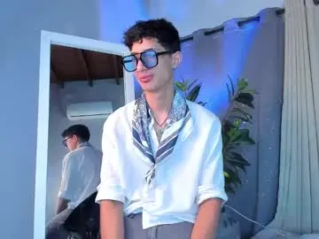 BlondeScarlettx – webcam model profile photo Image 13