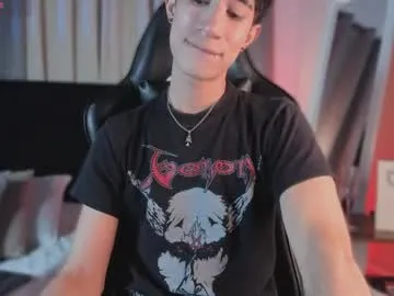 BlondeScarlettx – webcam model profile photo Image 2