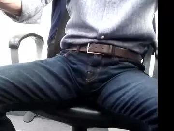 itsme_LEON – webcam model profile photo Image 12