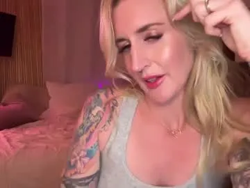 TyleneBuck – webcam model profile photo Image 17