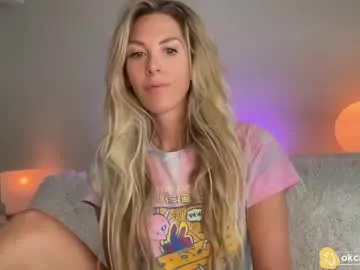 BrookeBratXO – webcam model profile photo Image 18