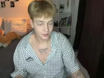 drinklinov – webcam model profile photo Image 3