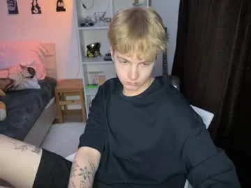 drinklinov – webcam model profile photo Image 7