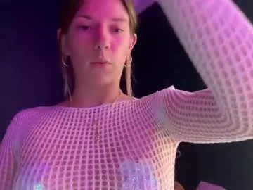 MiaTonyy – webcam model profile photo Image 11