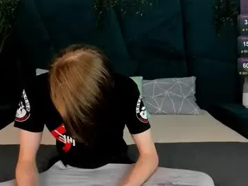 British_EmJess – webcam model profile photo Image 10