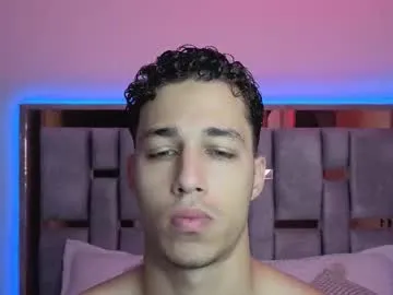 KrissyQueen – webcam model profile photo Image 11